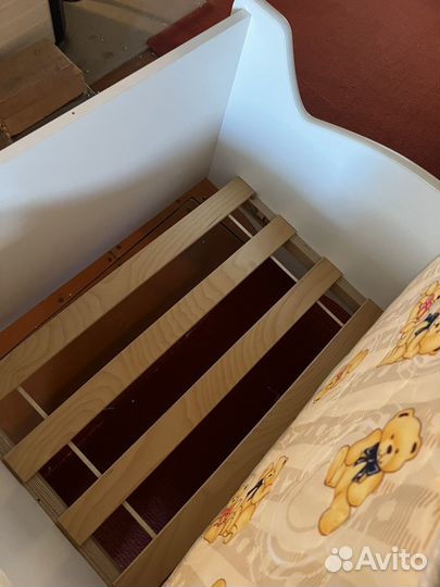 Кровать машина с матрасом