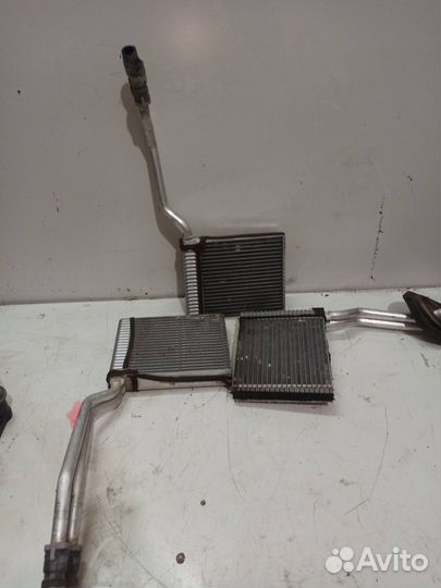 Радиатор печки Ford Focus