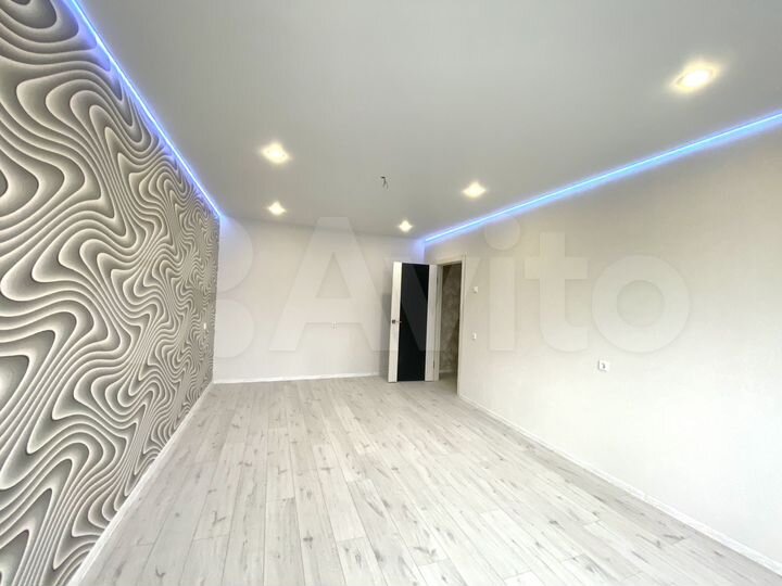 2-к. квартира, 59 м², 7/10 эт.