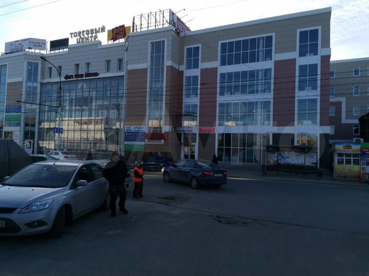 Помещение свободного назначения, 470 м²