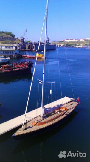 Swallow (Ласточка)