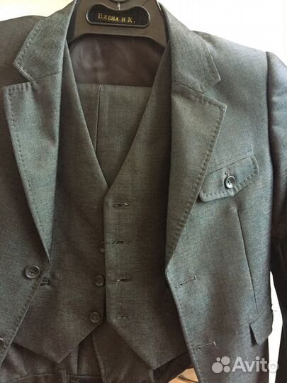 Школьный костюм 122р