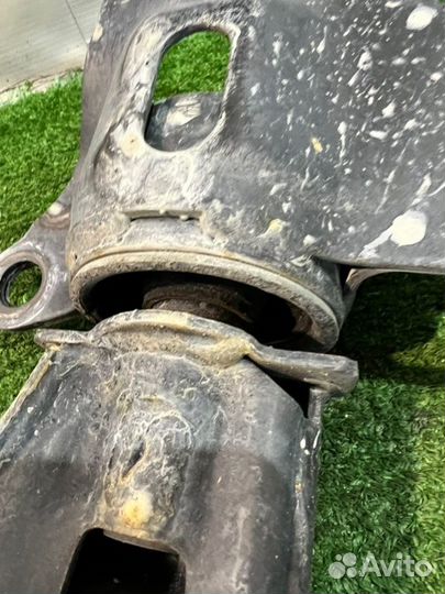 Рычаг передний правый Honda Fit Shuttle GG7 L15A