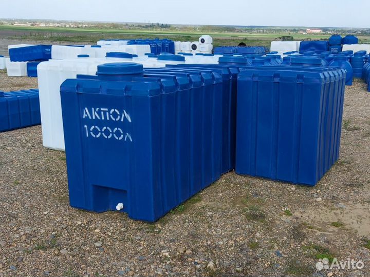 Емкость для воды 1000 литров