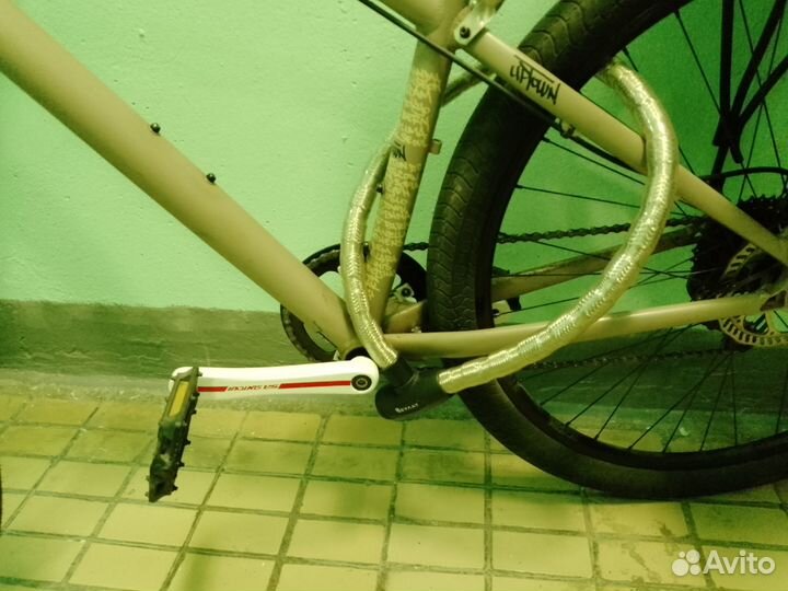 Велосипед Commencal Uptown Alu + аксессуары