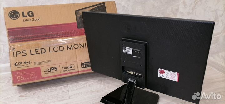 Монитор LG 22