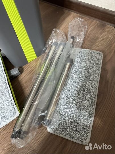 Швабра с отжимом и ведром Новая