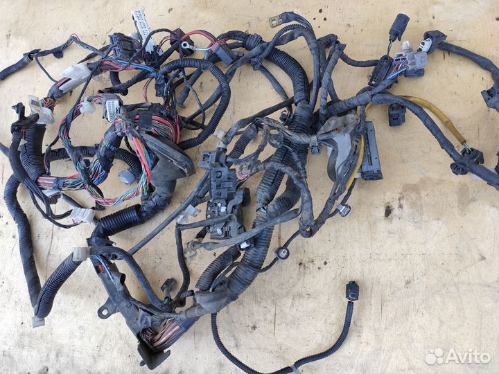 Проводка шасси 8501B052 BJ Mitsubishi Colt