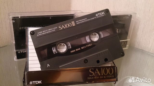 Кассеты akai. Akai gx 90. Аудиокассета c-90. Akai gx90 кассета. Кассеты akai.