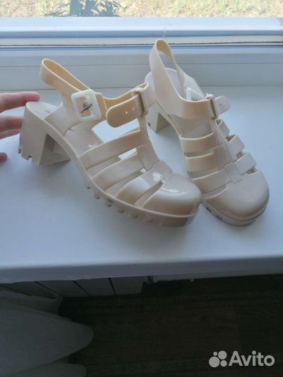 Босоножки, 37размер