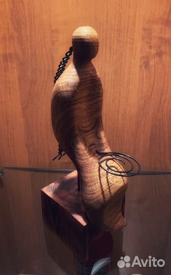 Фигурки для интерьера из дерева