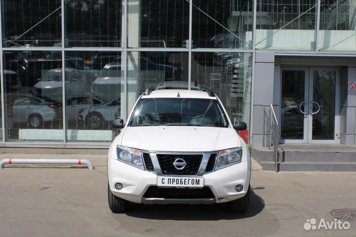 Nissan Terrano 2.0 AT, 2016, 82 000 км