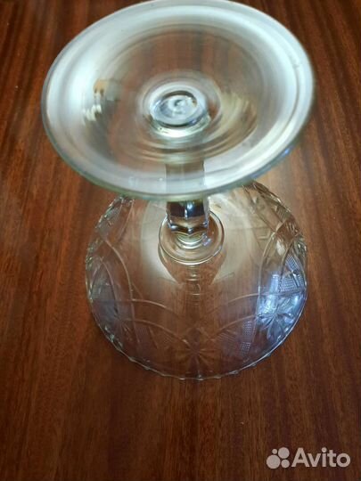 Ваза на нодке СССР стекло или хрусталь