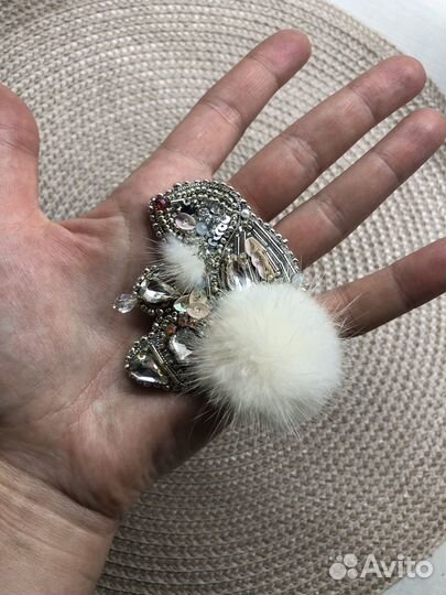 Брошь ручной работы