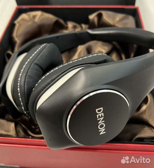 Проводные наушники