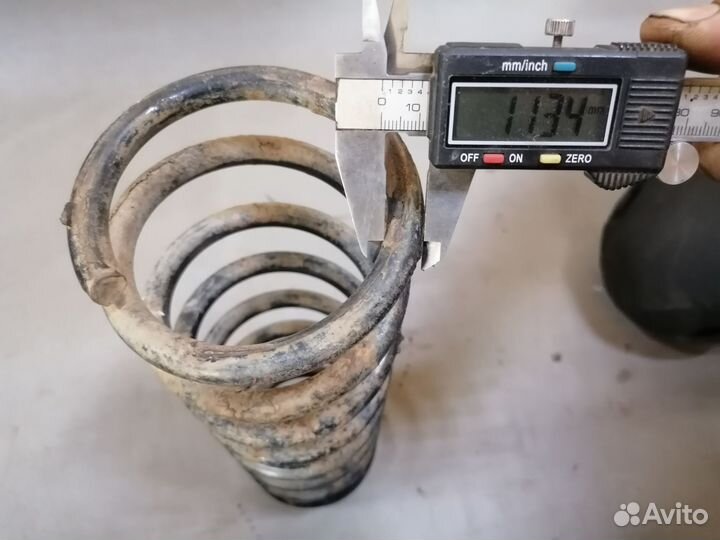 Пружина задняя Mitsubishi Lancer 8 CK 1996-2003