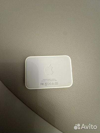 Док-станция Apple iPhone Lightning Dock A1505