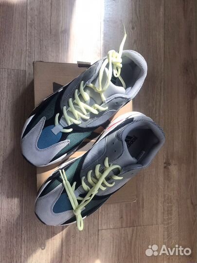 Кроссовки adidas yeezy boost 700