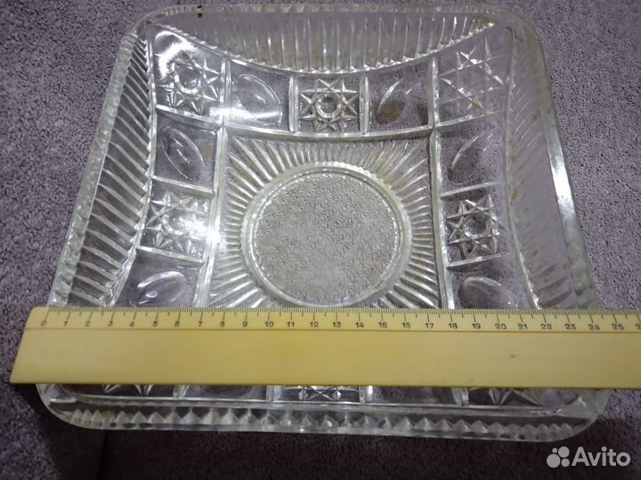 Салатник стеклянный большой