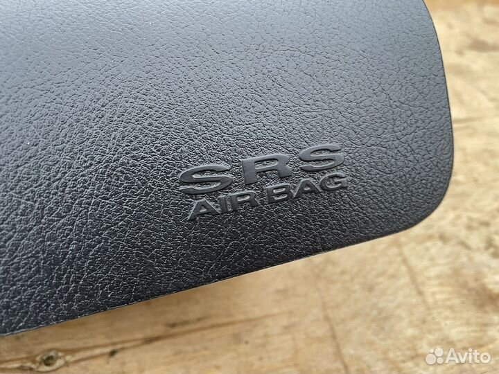 Авео т200 подушка в торпедо srs