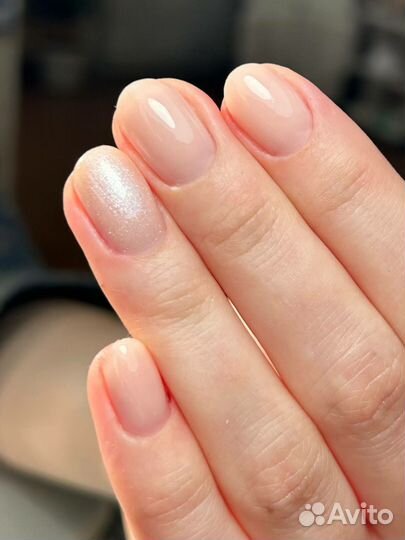 Маникюр, педикюр, наращивание ногтей