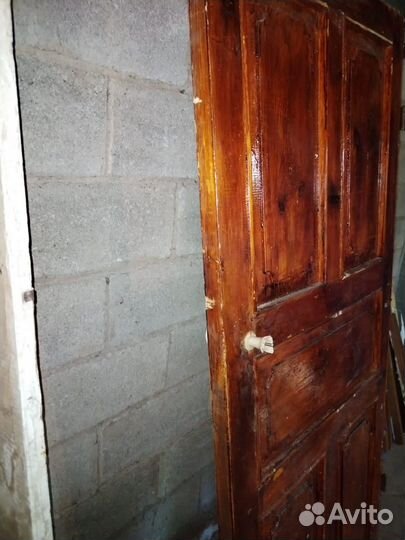 Продаются деревянные двери
