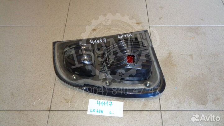 Фонарь задний внутренний левый Lexus LX 470