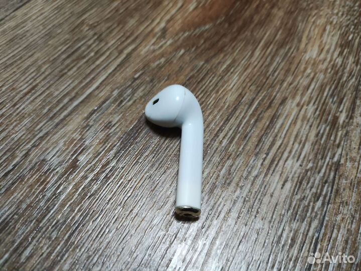 Беспроводные наушники Airpods