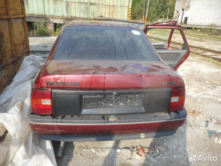 Запчасти б/у opel Vectra A 1988-1995, разборка