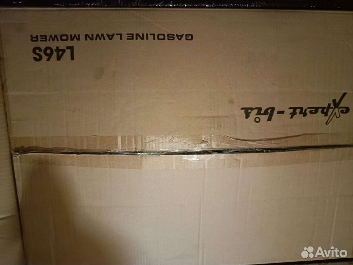 Газонокосилка бензиновая самоходная