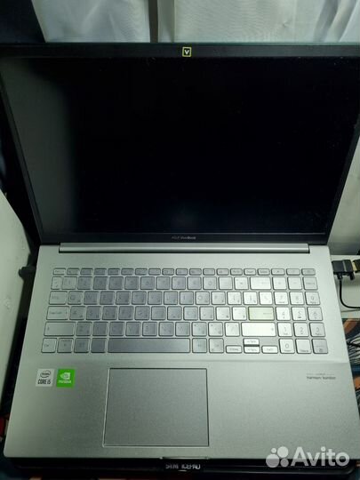 Asus vivobook 15