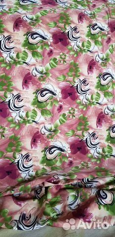 Отрез ткани шелк