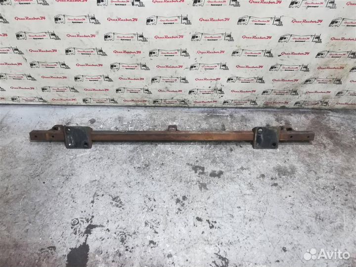 Кронштейн спойлера крыши Volvo 24427203