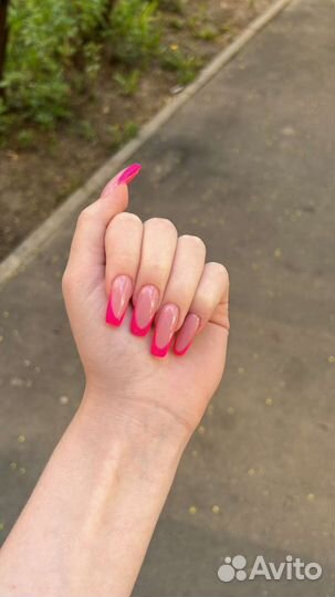 Мастер маникюра и педикюра