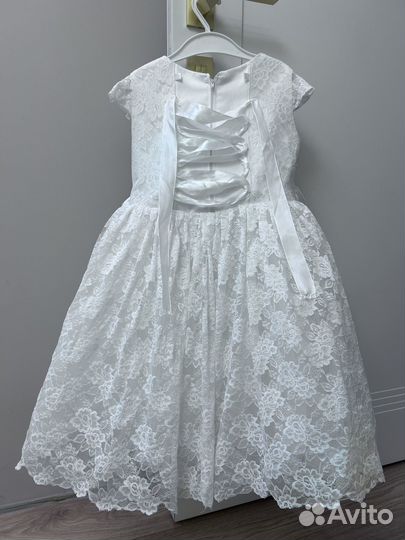 Платье нарядное 4-6лет
