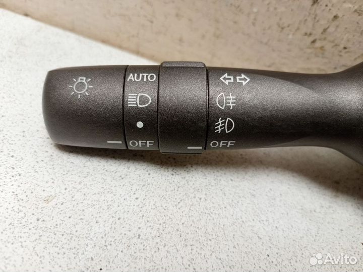 Переключатель поворотов подрулевой