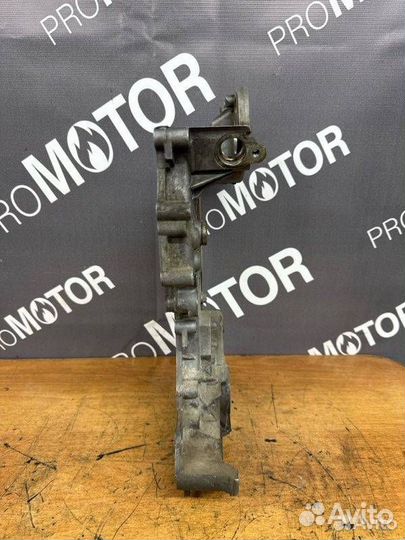 Масляный насос Opel Astra H рест. 2013