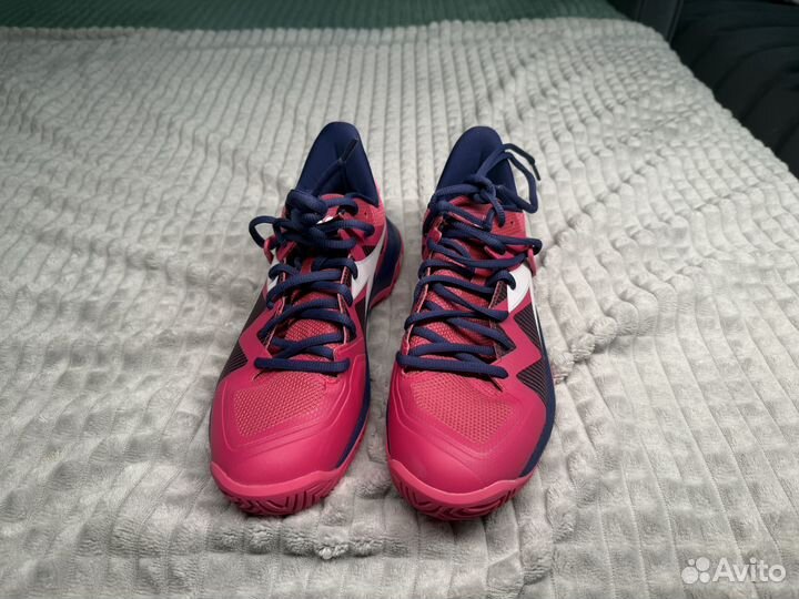Кроссовки для большого тенниса