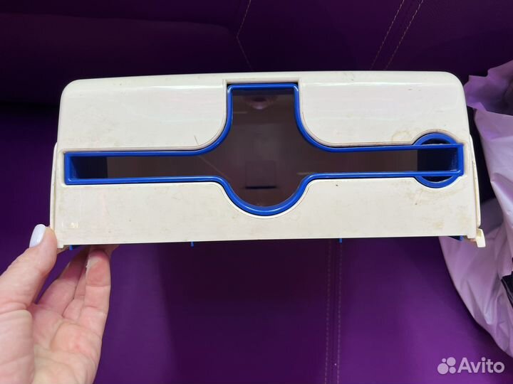 Диспансер для бумажных полотенец