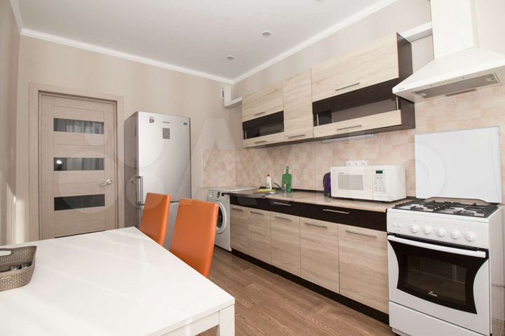 1-к. квартира, 60 м², 2/8 эт.