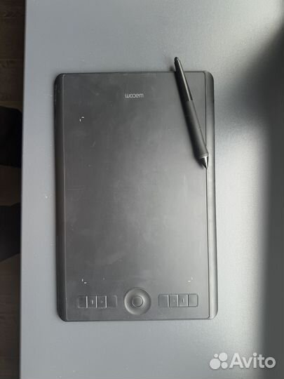 Графический планшет Wacom Intuos S Pro