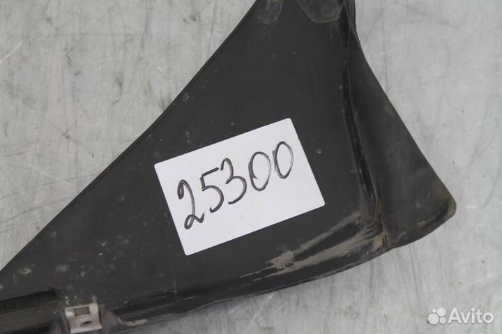 Кронштейн (сопут. товар) Audi A6(C7)