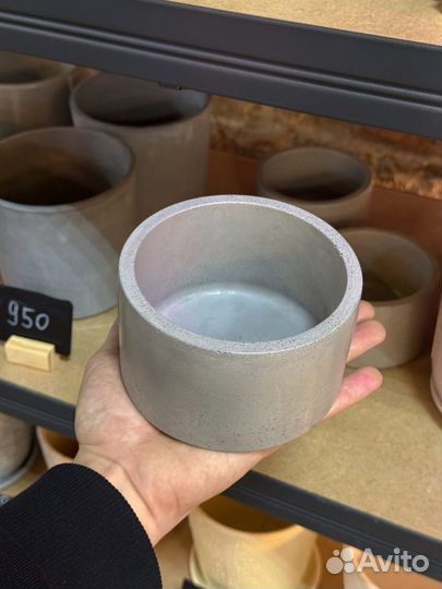 Кашпо бетонное