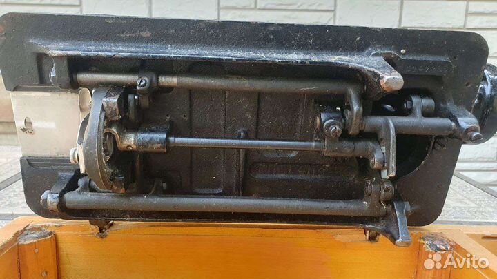 Швейная машинка подольская ручная