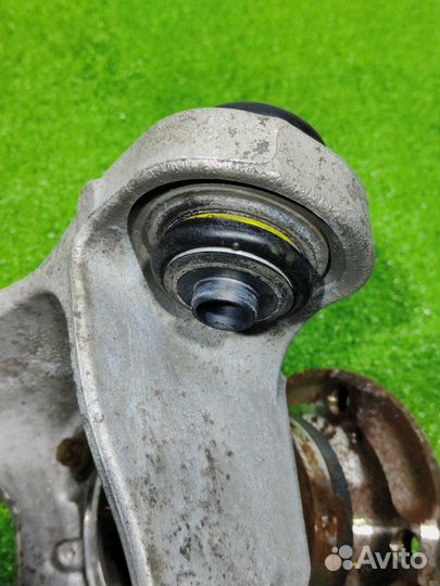 Кулак задний правый Bmw X6M F86 2018