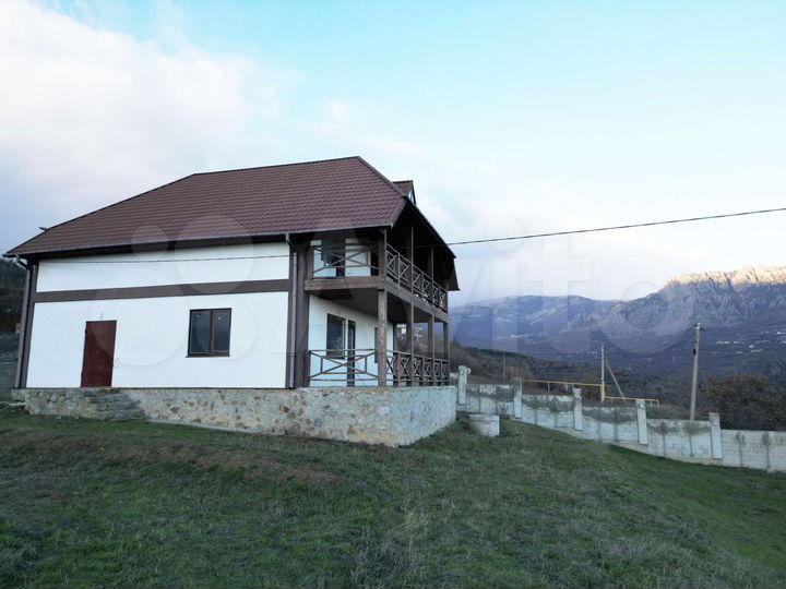 Дом 170 м² на участке 11 сот.