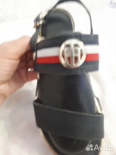 Сандали tommi hilfiger 38-38.5разм