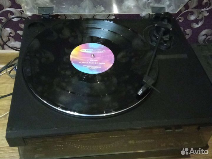 Проигрыватель винила