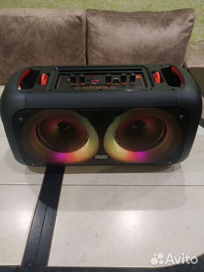 Портативная колонка bluetooth караоке