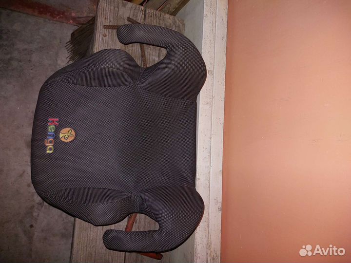 Сиденье в автомобиль